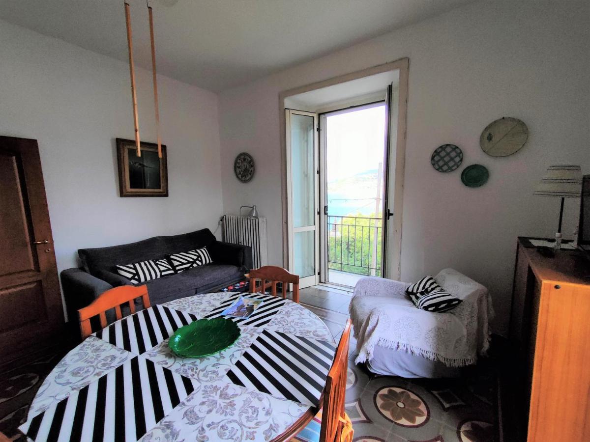 Panoramic Apartments In Villa In Center "The Beach And The Cliff" 1 Agropoli Exterior photo