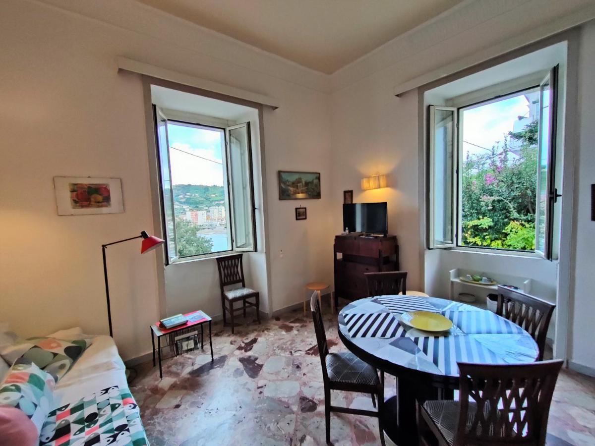 Panoramic Apartments In Villa In Center "The Beach And The Cliff" 1 Agropoli Exterior photo