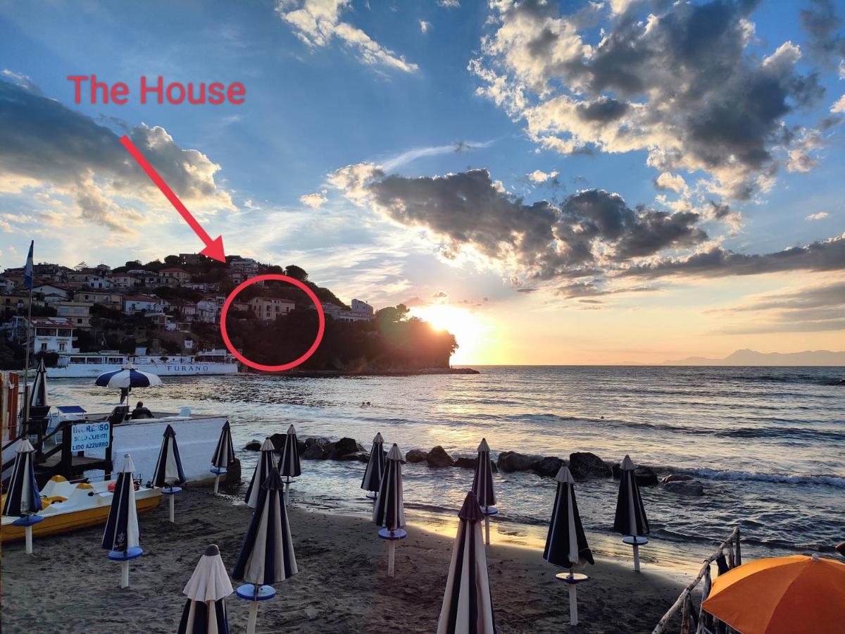 Panoramic Apartments In Villa In Center "The Beach And The Cliff" 1 Agropoli Exterior photo